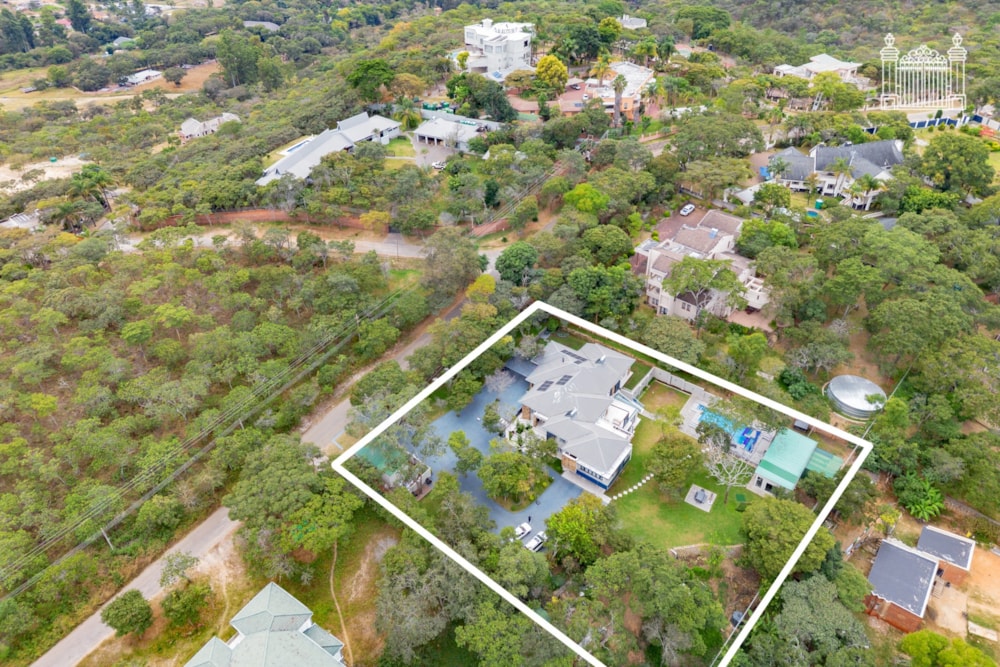 House for sale in Glen Lorne, Zimbabwe - 3ZB1746096