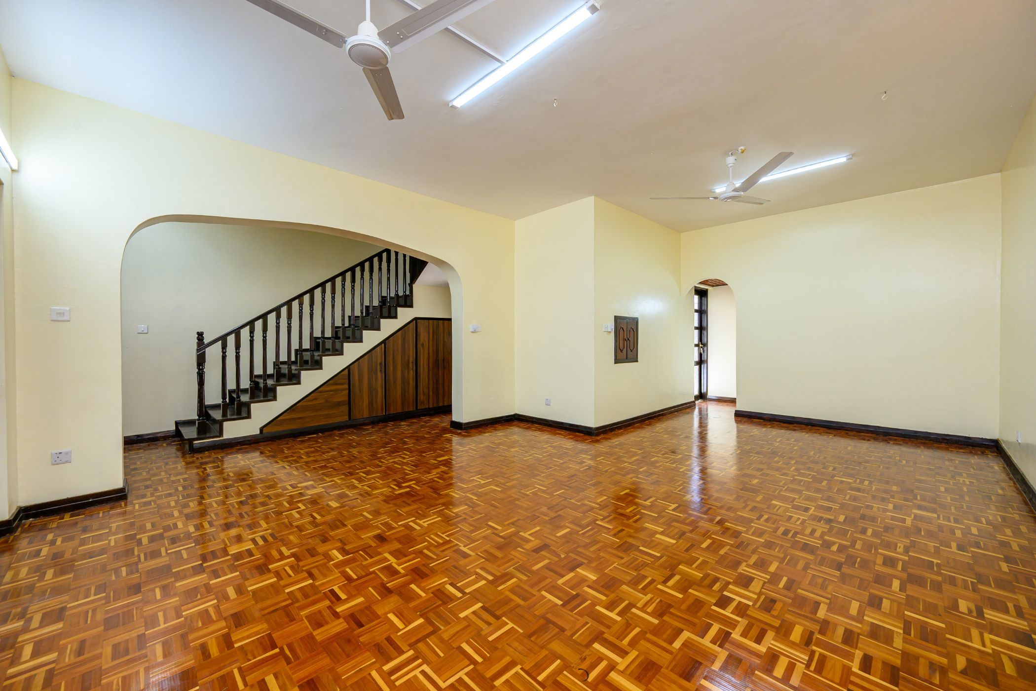 Townhouse for sale in New Nyali, Kenya - 3KE1742757