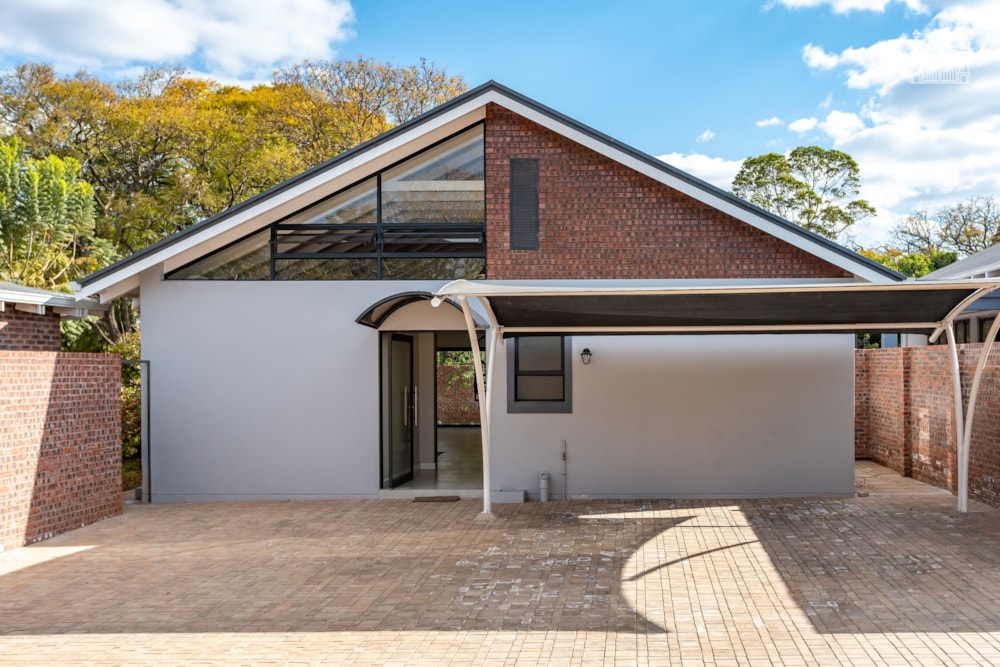 Cluster for sale in Greendale, Zimbabwe - 3ZB1745600