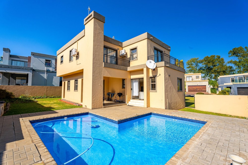 Double-storey house for sale in Kyalami Hills - MR1744371