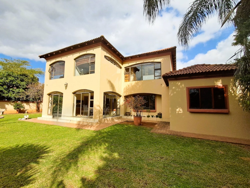 House for sale in Midstream Estate - CN1744125