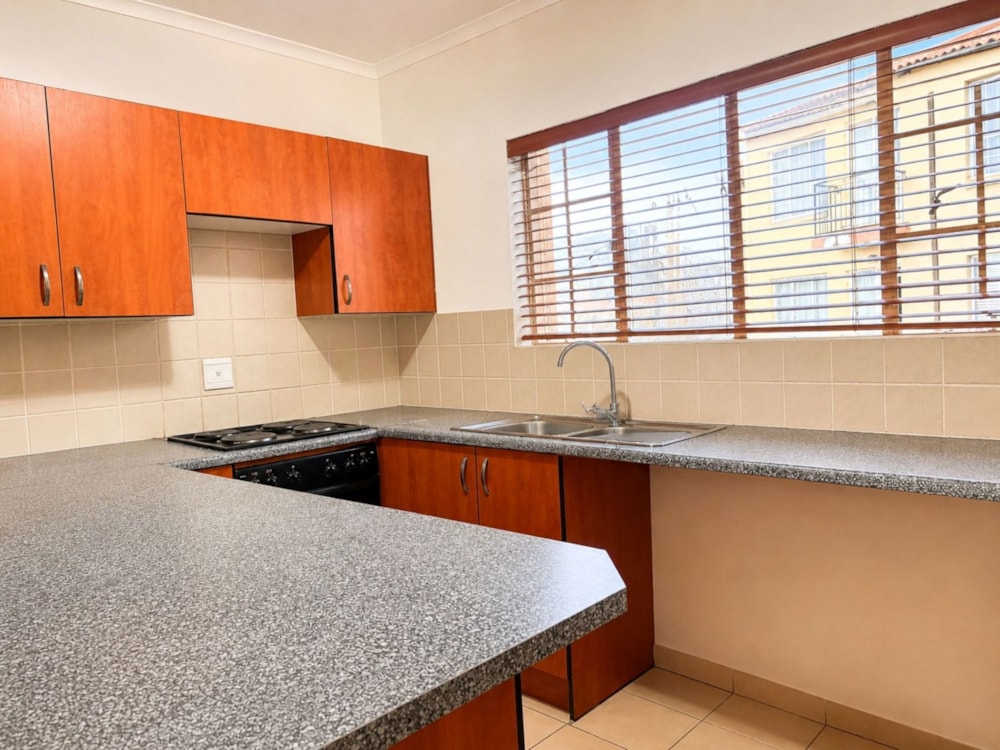 Townhouse for sale in Meredale - 1GV1744461