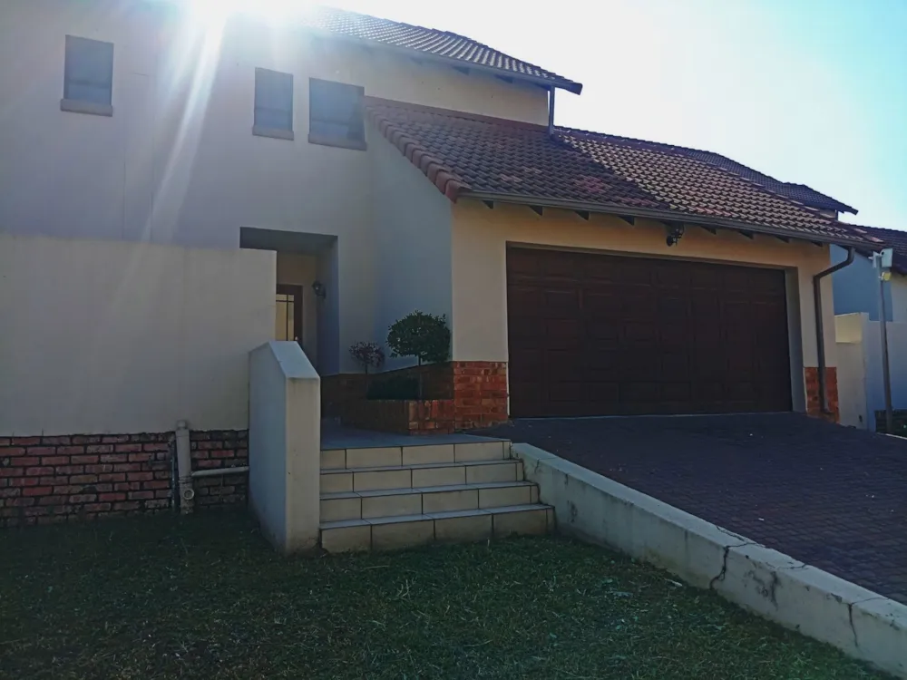 House let in Kyalami Glen - MDL1744326 House let in Kyalami Glen - MDL1744326