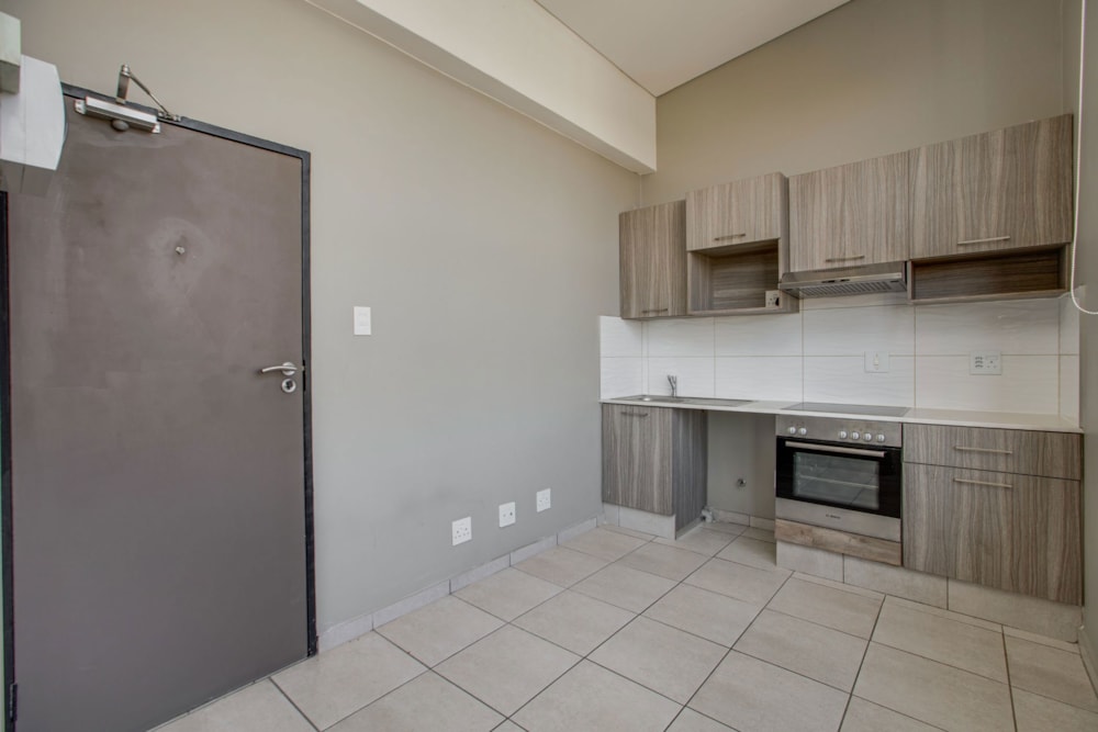 Apartment for sale in Rosebank, Johannesburg - HP1744524 Apartment for sale in Rosebank, Johannesburg - HP1744524