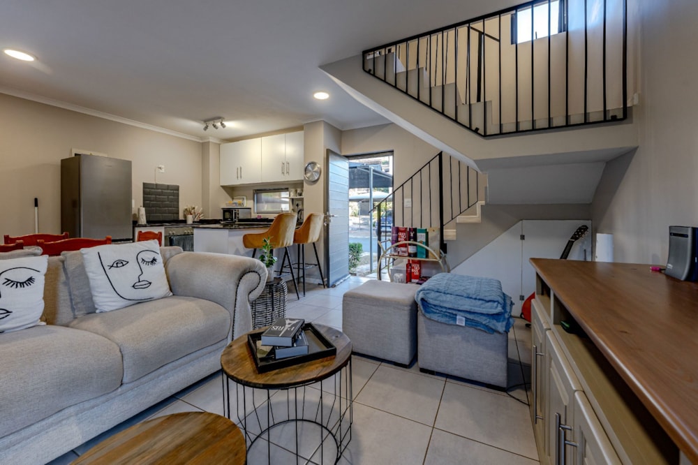 Apartment for sale in Waterfall, Upper Highway - 1KF1744577 Apartment for sale in Waterfall, Upper Highway - 1KF1744577