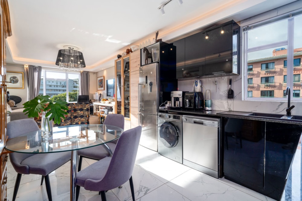 Apartment for sale in Sea Point - AS1744963 Apartment for sale in Sea Point - AS1744963