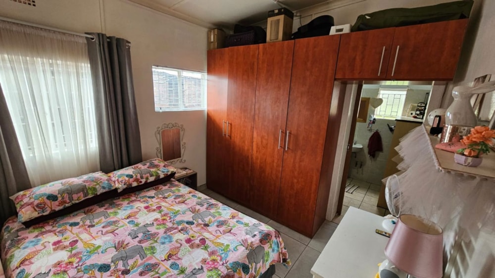 Apartment to rent in Postmasburg Centre - 1RN1744701 Apartment to rent in Postmasburg Centre - 1RN1744701