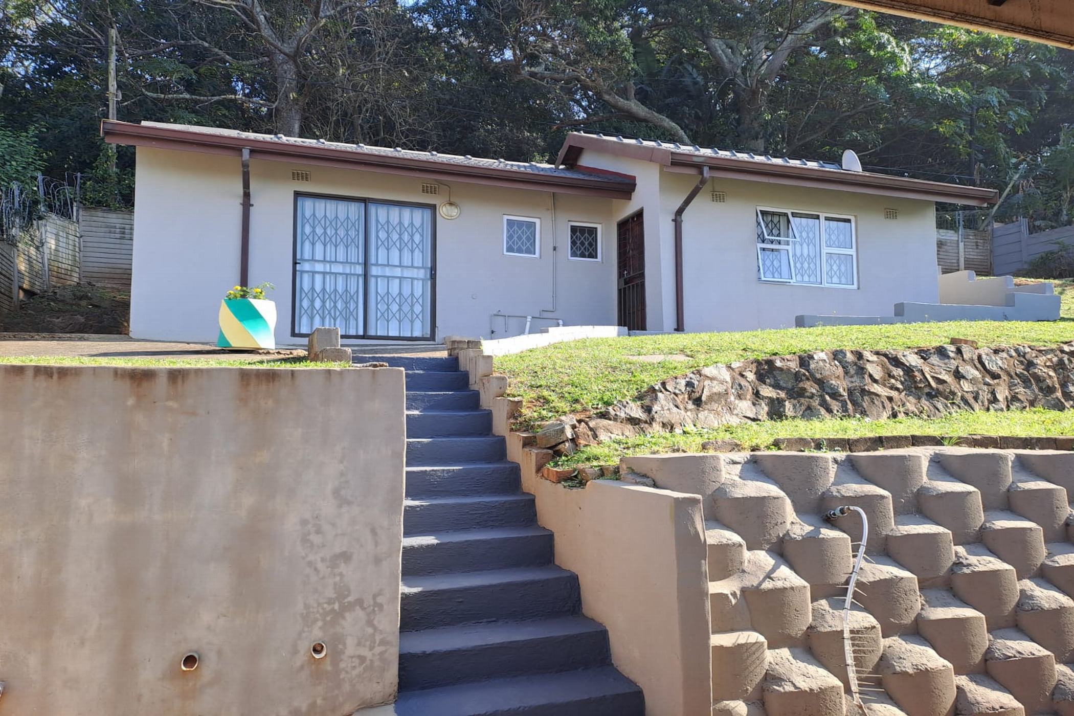 Garden cottage to rent in Amanzimtoti - 1WB1744719