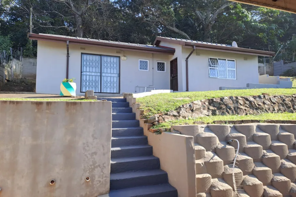 Garden cottage to rent in Amanzimtoti - 1WB1744719 Garden cottage to rent in Amanzimtoti - 1WB1744719