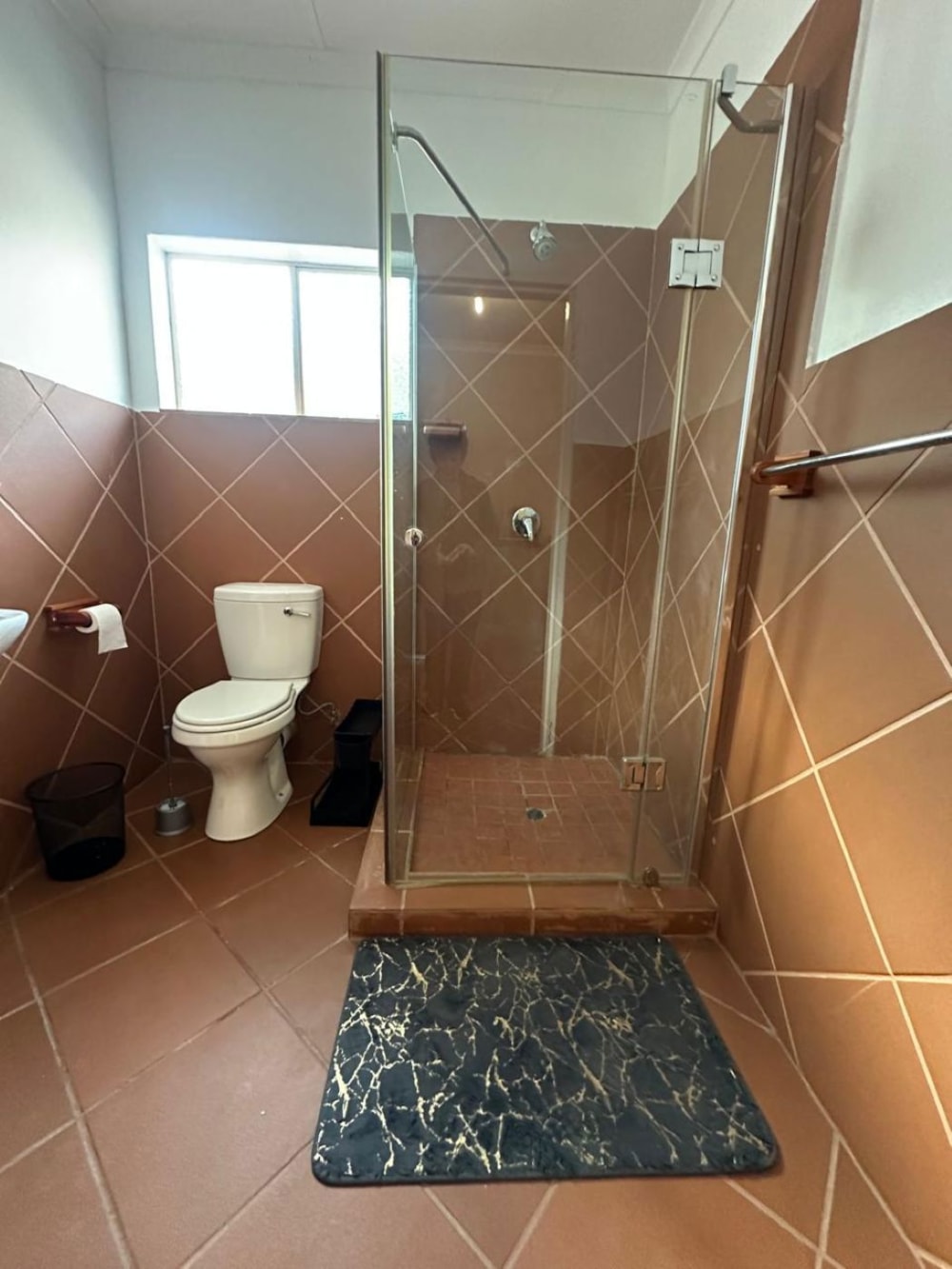 Bachelor apartment to rent in Vryburg - 1RN1744838