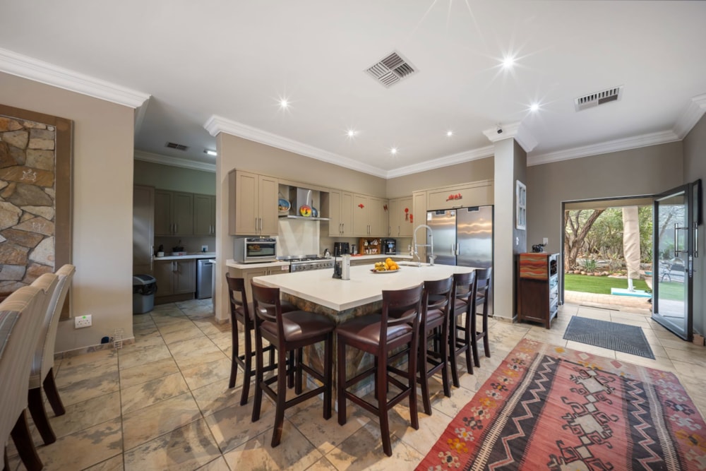 House to rent in Hoedspruit - 1HS1744864