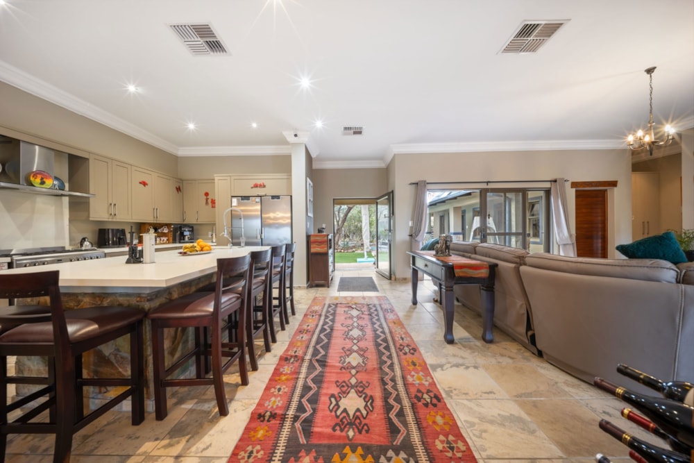 House to rent in Hoedspruit - 1HS1744864