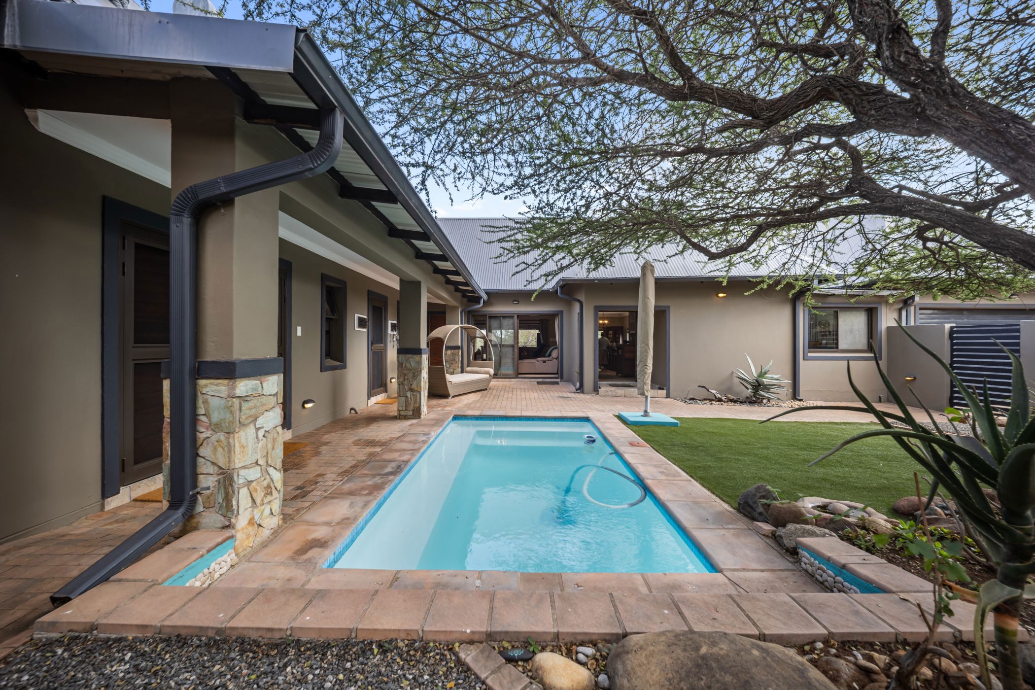 House to rent in Hoedspruit - 1HS1744864