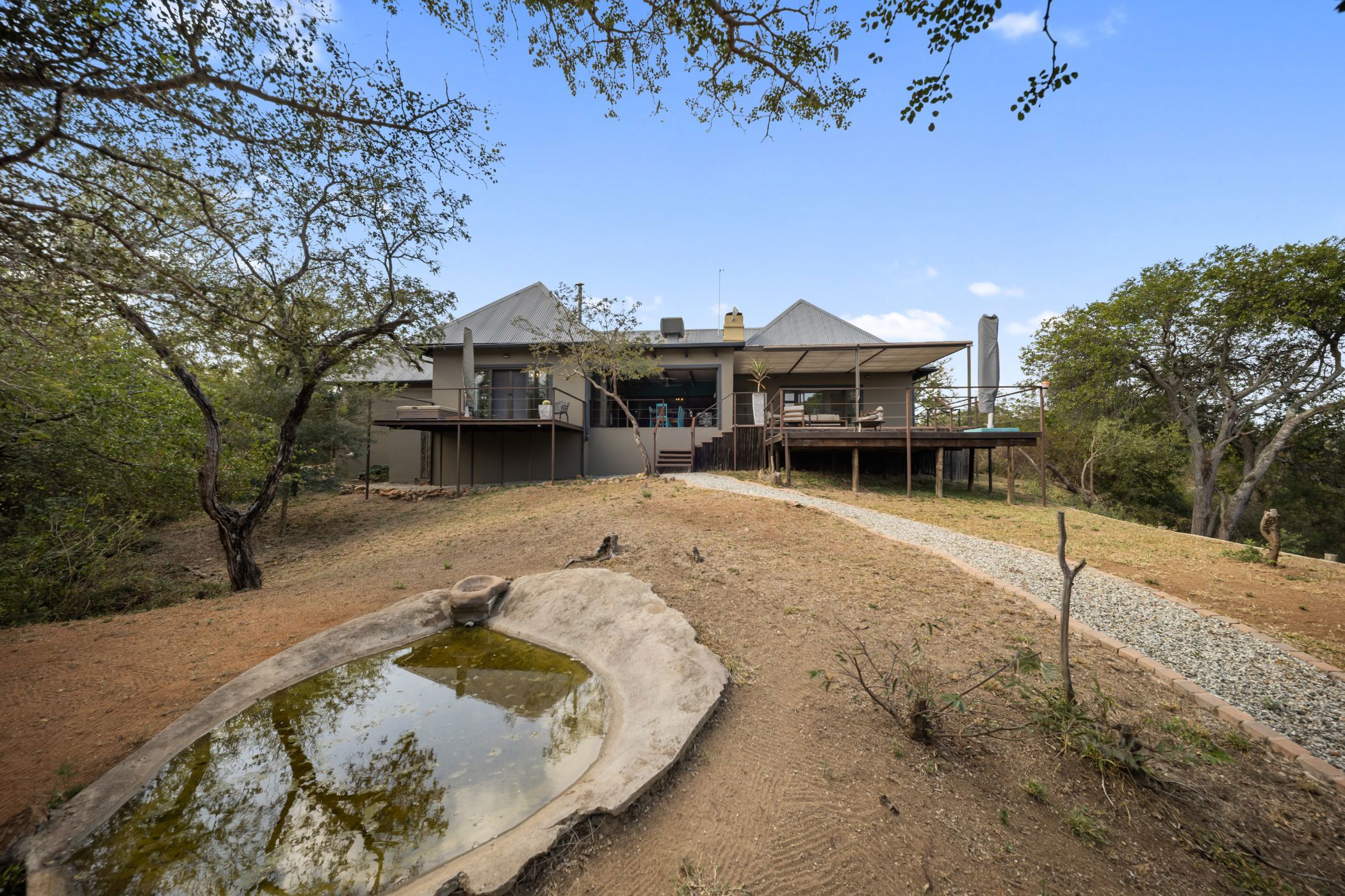 House to rent in Hoedspruit - 1HS1744864