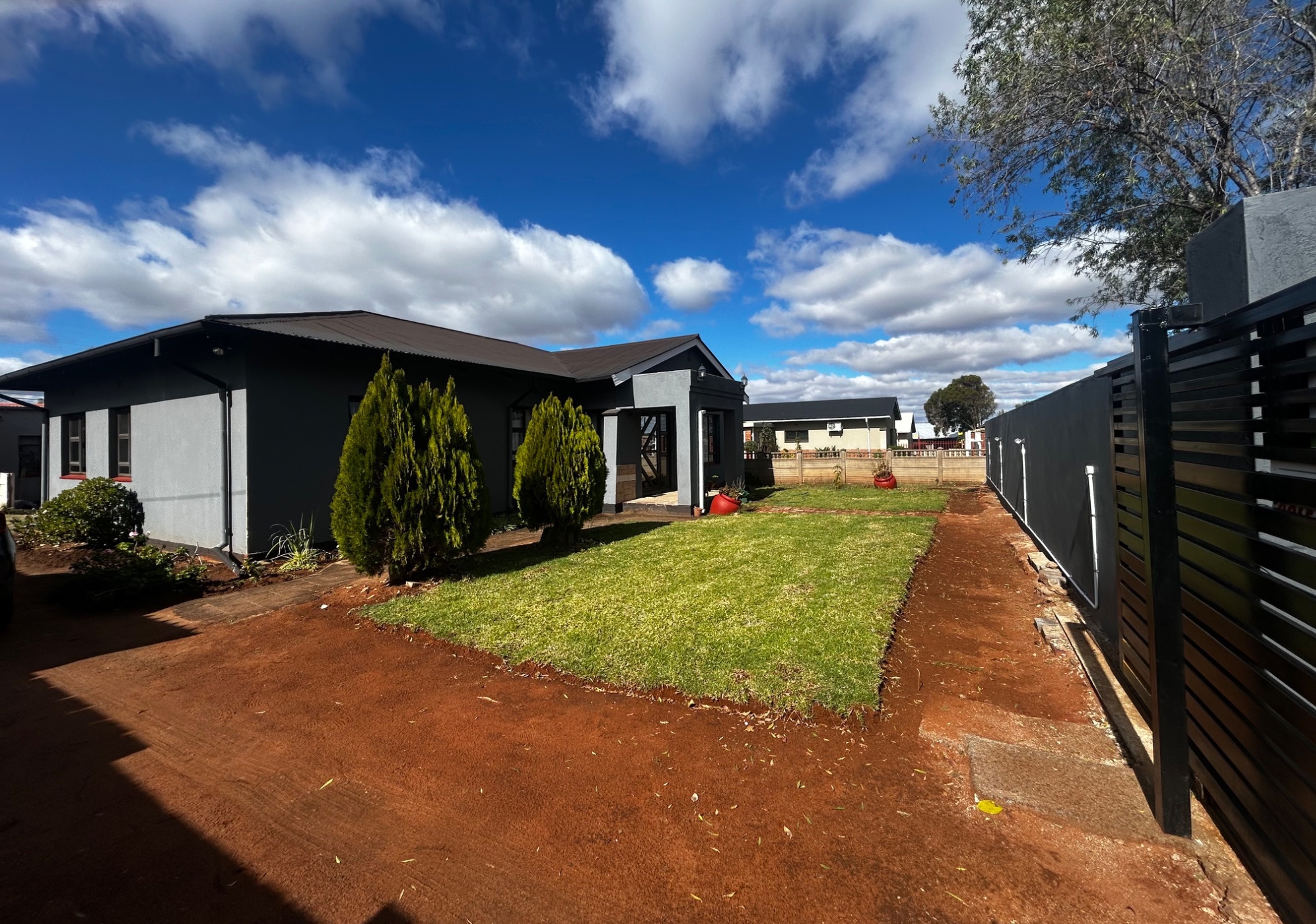 House for sale in Beaconsfield - 1KJ1744880