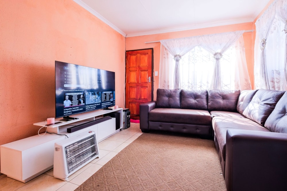 House for sale in Protea Glen - RDT1744930 House for sale in Protea Glen - RDT1744930