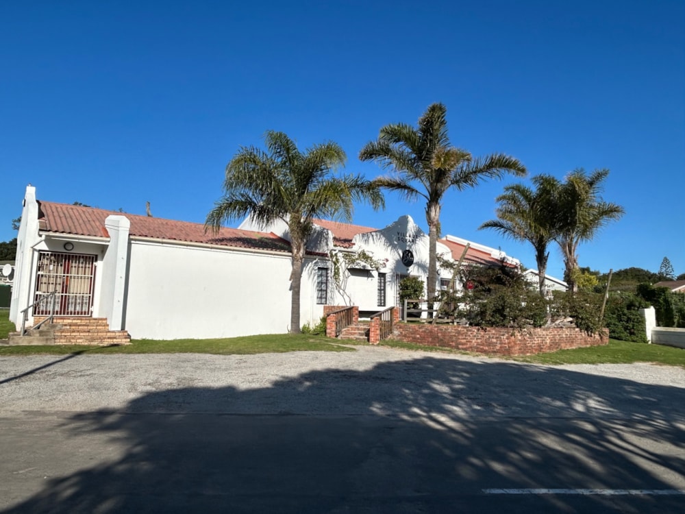 Commercial retail property for sale in Boesmansriviermond - 1KO1744900 Commercial retail property for sale in Boesmansriviermond - 1KO1744900
