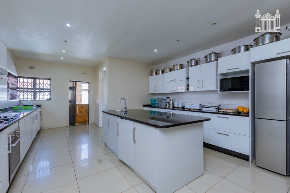 House for sale in Manressa, Zimbabwe - 3ZB1745240 House for sale in Manressa, Zimbabwe - 3ZB1745240