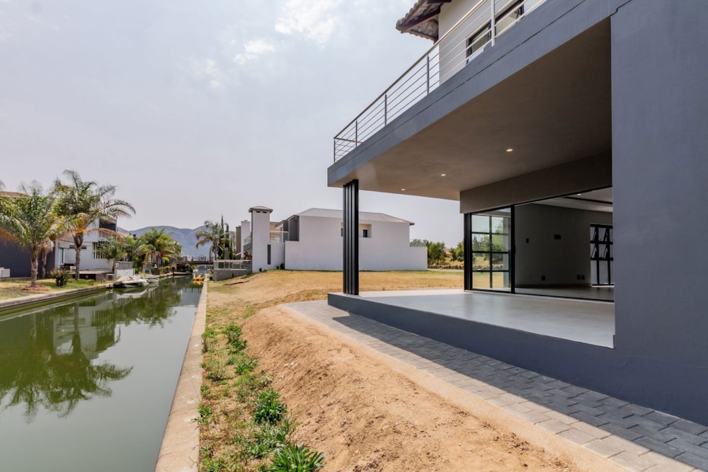 Double-storey house to rent in The Islands Estate - 1HR1744991 Double-storey house to rent in The Islands Estate - 1HR1744991