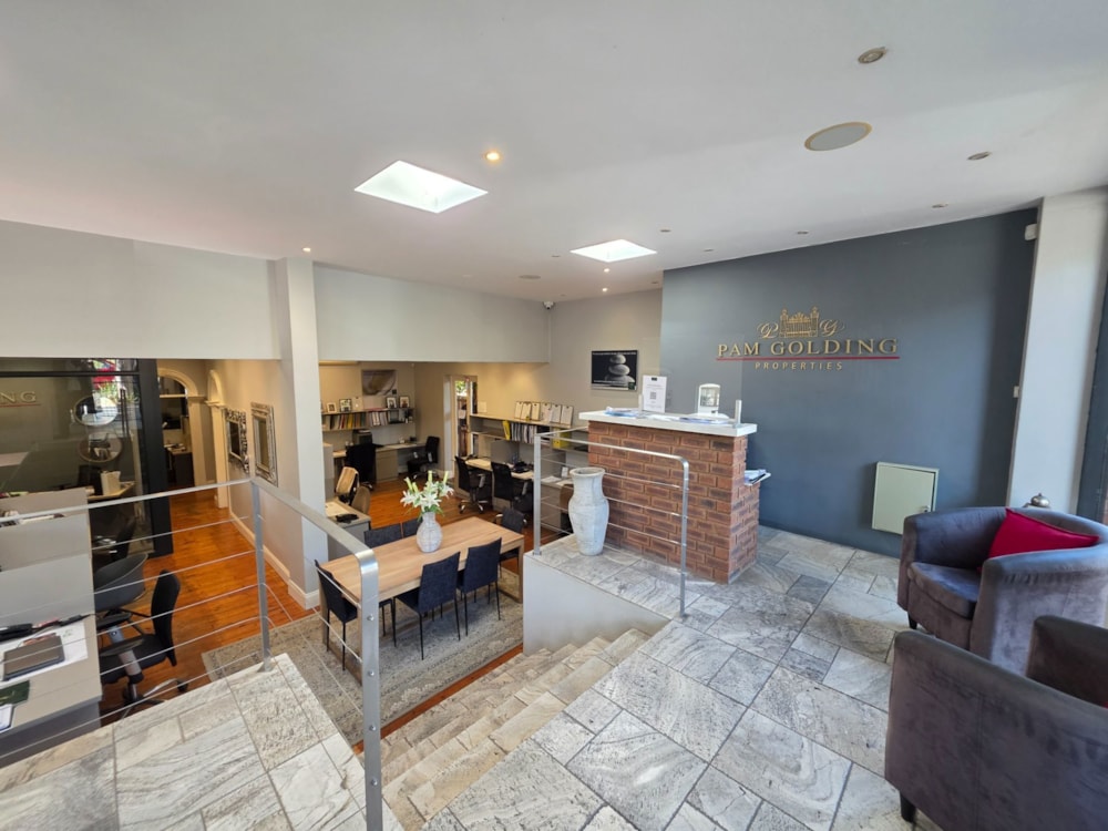 Commercial business to rent in Windermere - 1DBN1745048