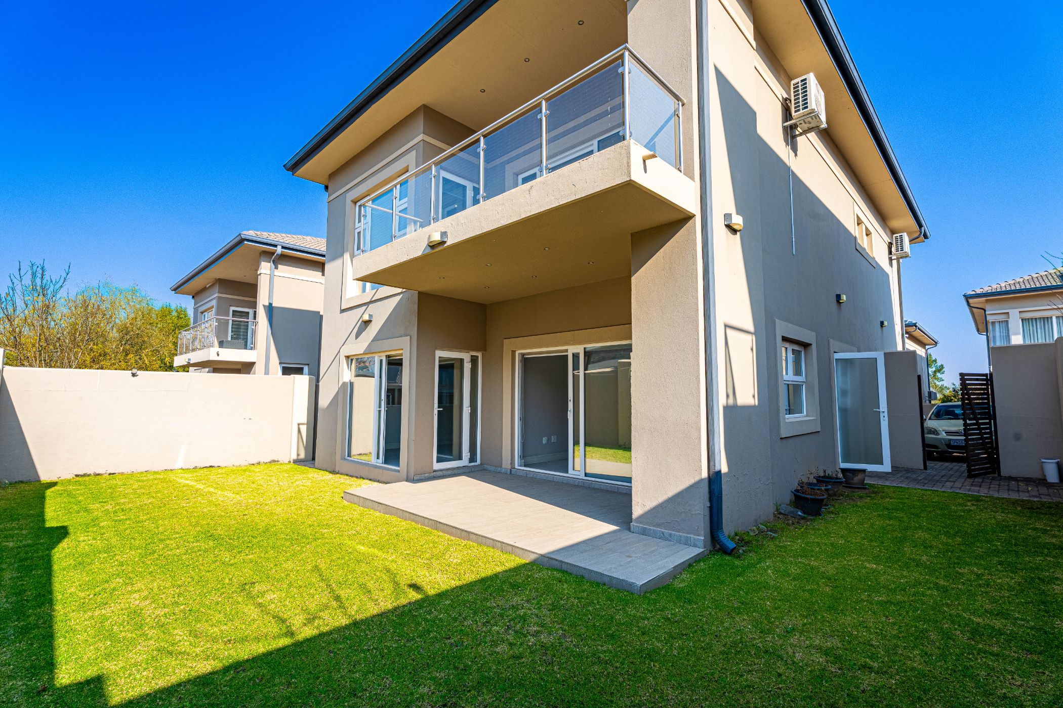 Apartment for sale in Johannesburg North, Fourways Area - MR1745276