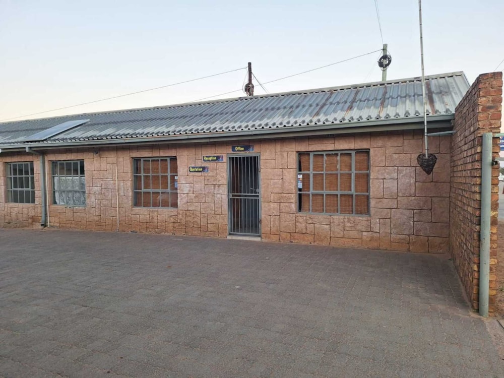 Commercial Building for sale in Schweizer-Reneke - 1KJ1745184