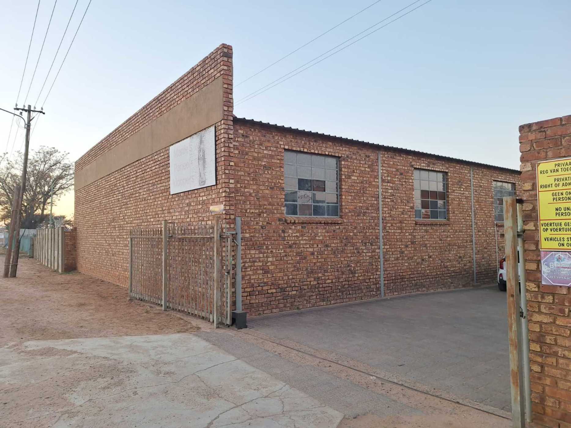 Commercial Building for sale in Schweizer-Reneke - 1KJ1745184