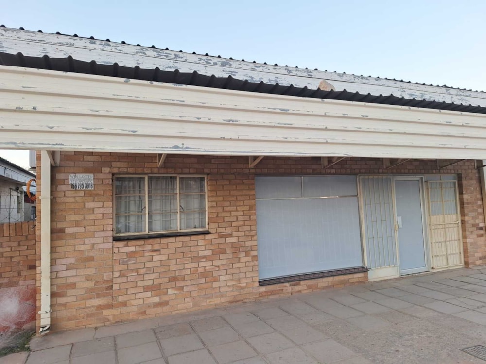 Commercial Building for sale in Schweizer-Reneke - 1KJ1745189