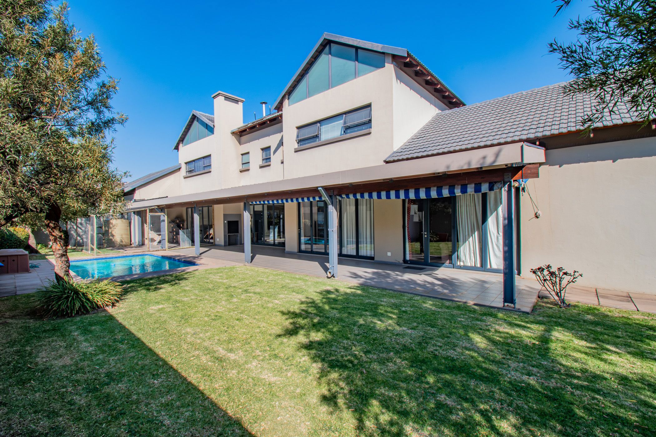 Security estate home for sale in Midstream Estate - CN1746870