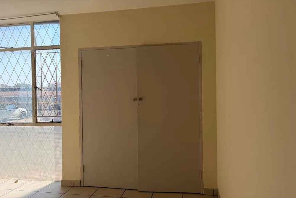 Apartment for sale in Vanderbijlpark CW 3 - 1VT1745198