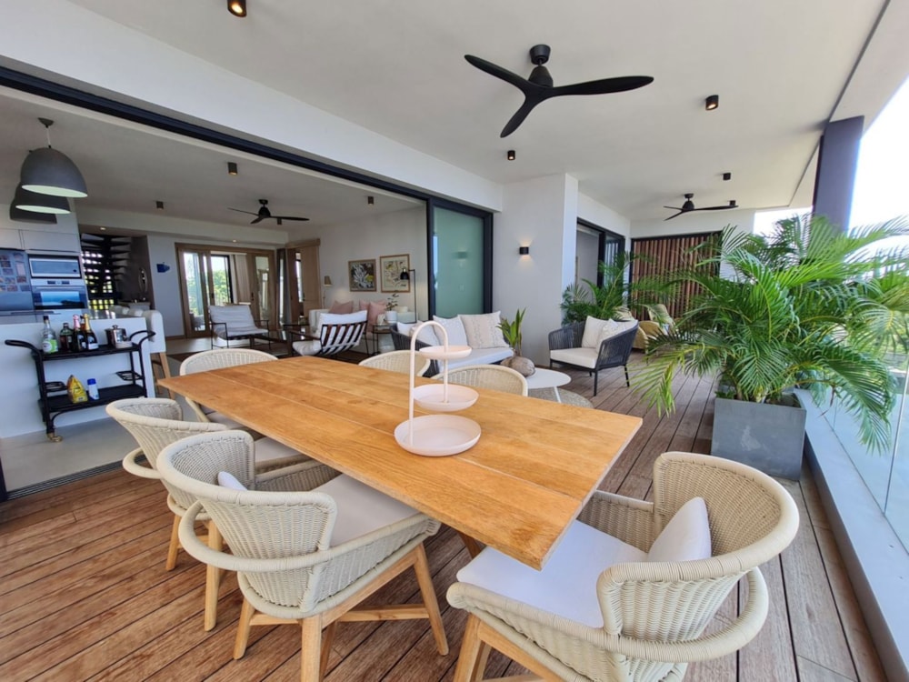 Penthouse apartment to rent in Pointe aux Canonniers, Mauritius - MPR1745246