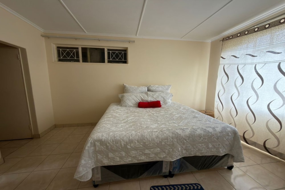 House for sale in Woodlands, Zimbabwe - 3ZB1745281 House for sale in Woodlands, Zimbabwe - 3ZB1745281