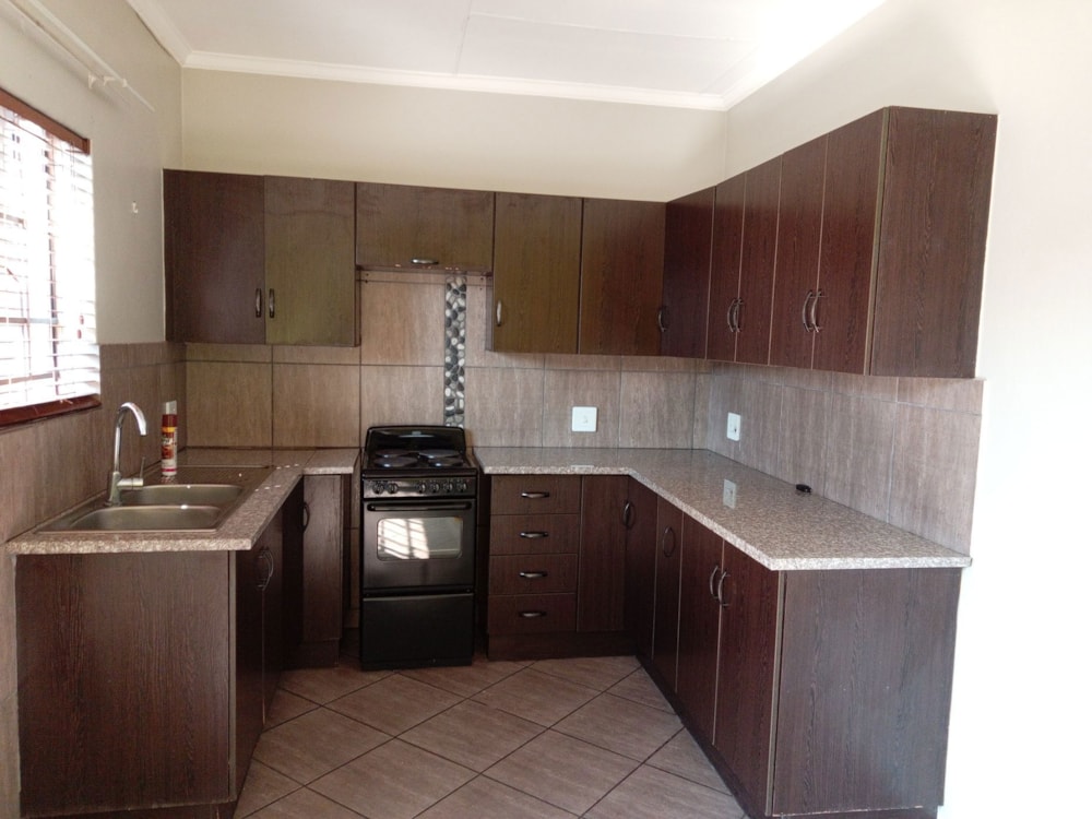 House let in Witbank (eMalahleni) - 1WD1745313 House let in Witbank (eMalahleni) - 1WD1745313