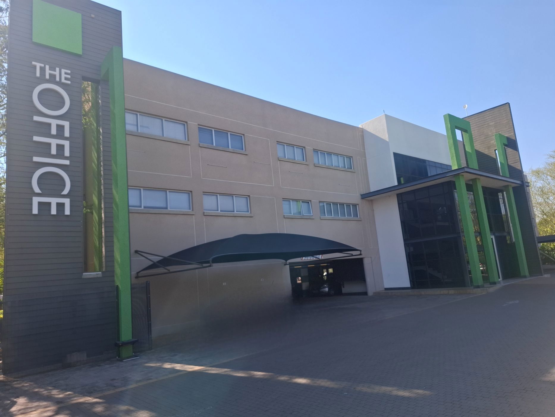 Commercial office for sale in Fairgrounds, Botswana - 3BO1745371