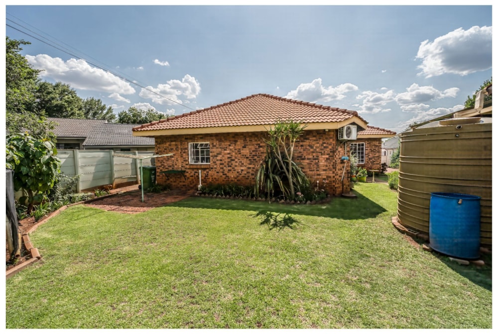 House for sale in Kanonkop, Middelburg, Mpumalanga - 1WD1745384 House for sale in Kanonkop, Middelburg, Mpumalanga - 1WD1745384
