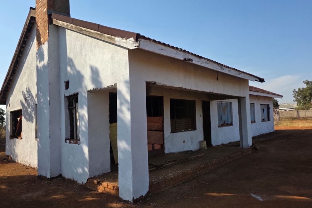 House for sale in Killarney, Zimbabwe - 3ZB1745399 House for sale in Killarney, Zimbabwe - 3ZB1745399