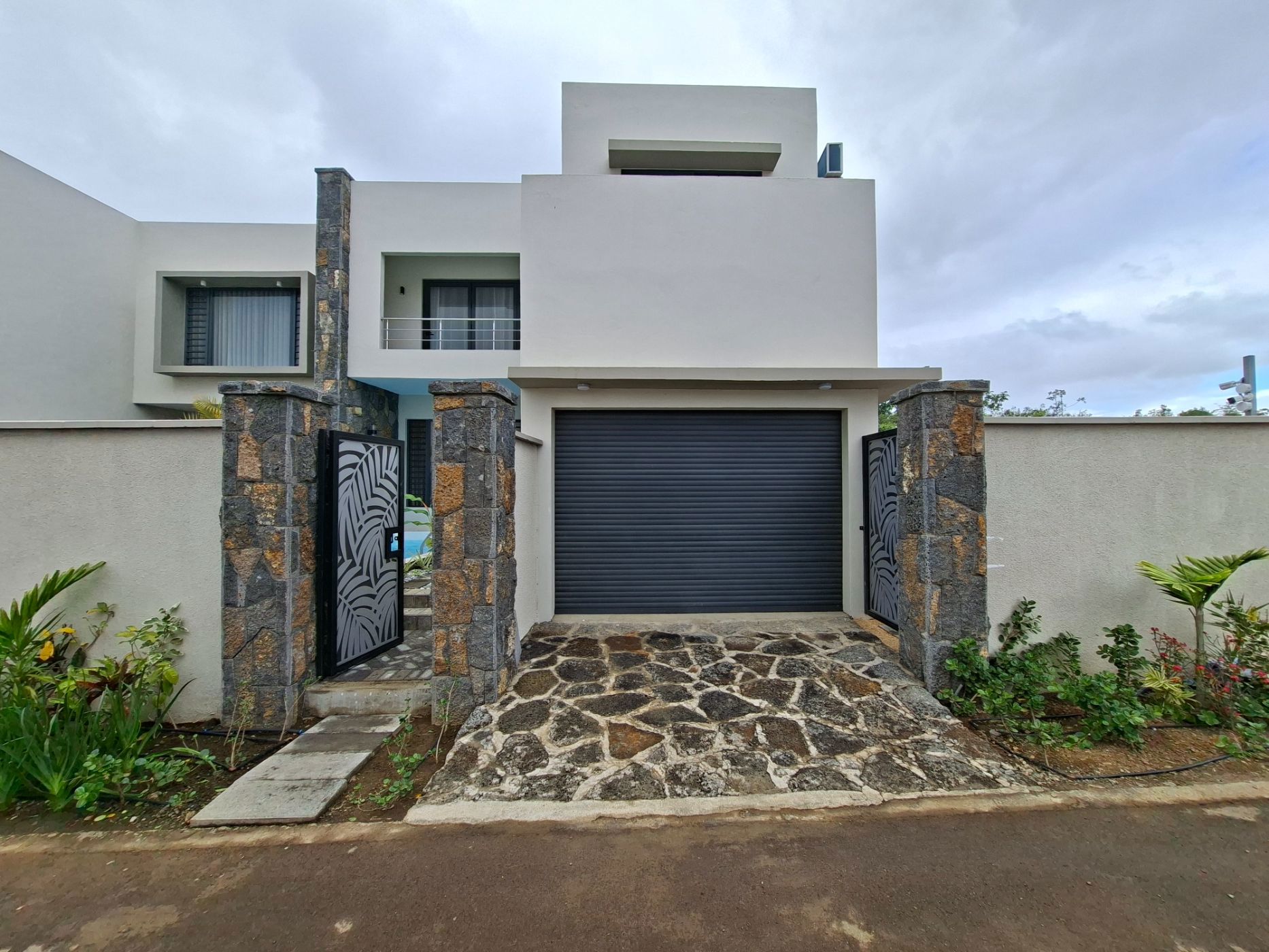 House to rent in Pereybere, Mauritius - MPR1745421