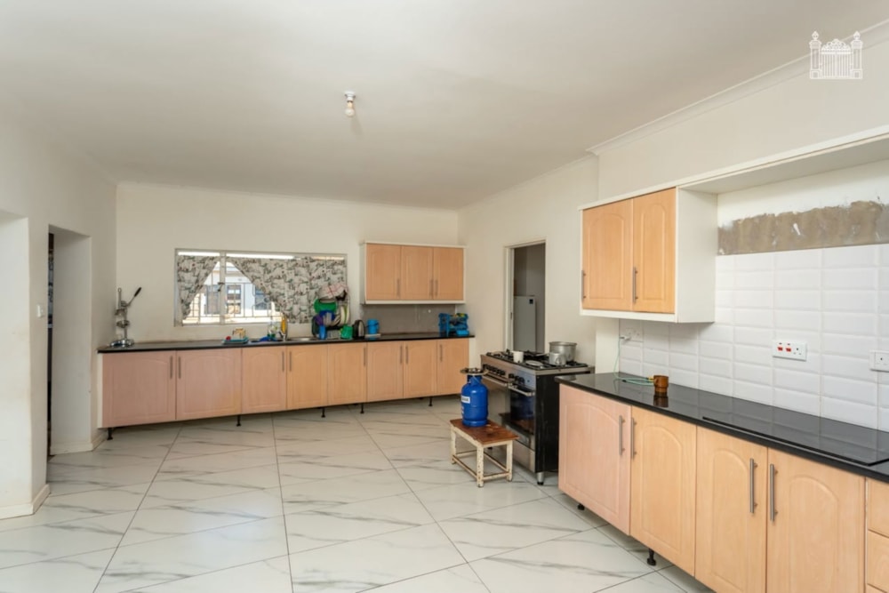 Double-storey house for sale in Tynwald, Zimbabwe - 3ZB1745497 Double-storey house for sale in Tynwald, Zimbabwe - 3ZB1745497