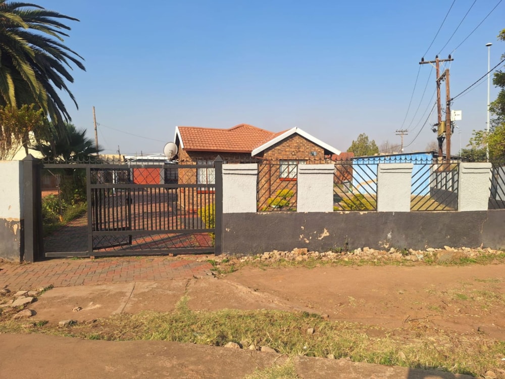 House for sale in Ga-rankuwa Unit 1 - PTM1745670 House for sale in Ga-rankuwa Unit 1 - PTM1745670