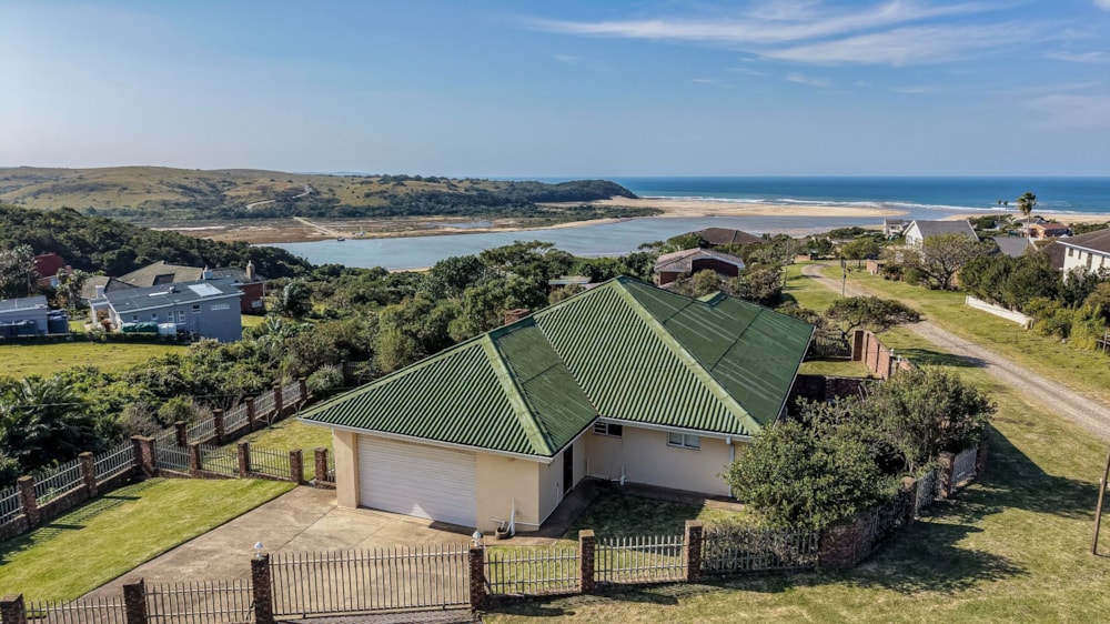 Single-storey house for sale in Kei Mouth - 1EZ1745534 Single-storey house for sale in Kei Mouth - 1EZ1745534