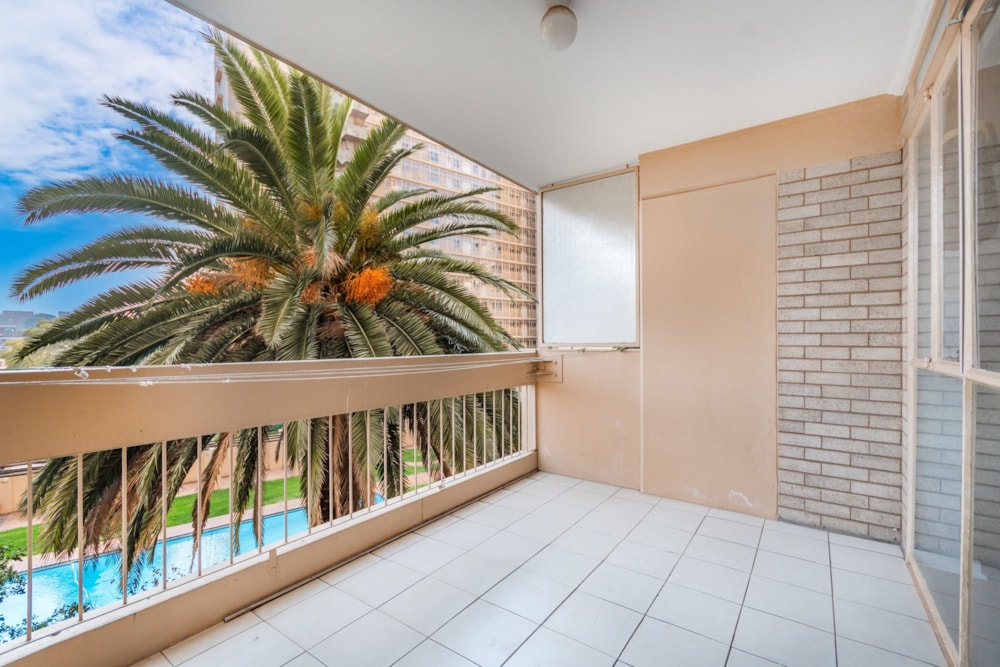 Apartment for sale in Parktown - HP1745588 Apartment for sale in Parktown - HP1745588