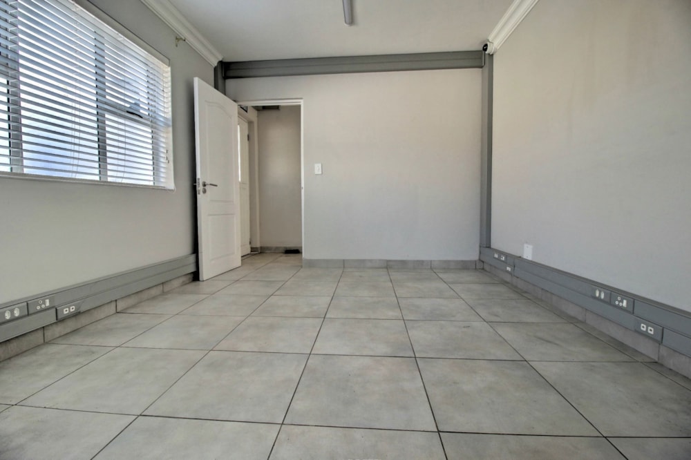 Commercial business to rent in Bothasig - 1PLA1745581 Commercial business to rent in Bothasig - 1PLA1745581