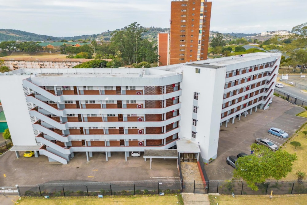 Apartment for sale in Pinetown - 1WP1745599 Apartment for sale in Pinetown - 1WP1745599