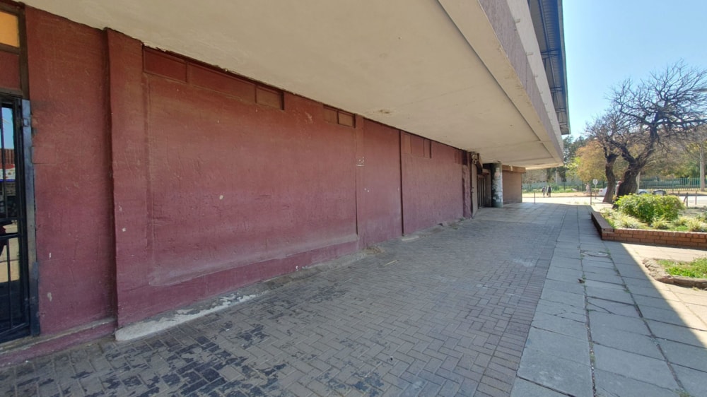 Commercial flats for sale in Vanderbijlpark - 1VT1745652 Commercial flats for sale in Vanderbijlpark - 1VT1745652
