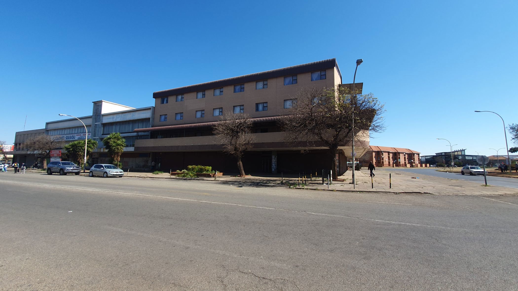 Commercial flats for sale in Vanderbijlpark - 1VT1745652