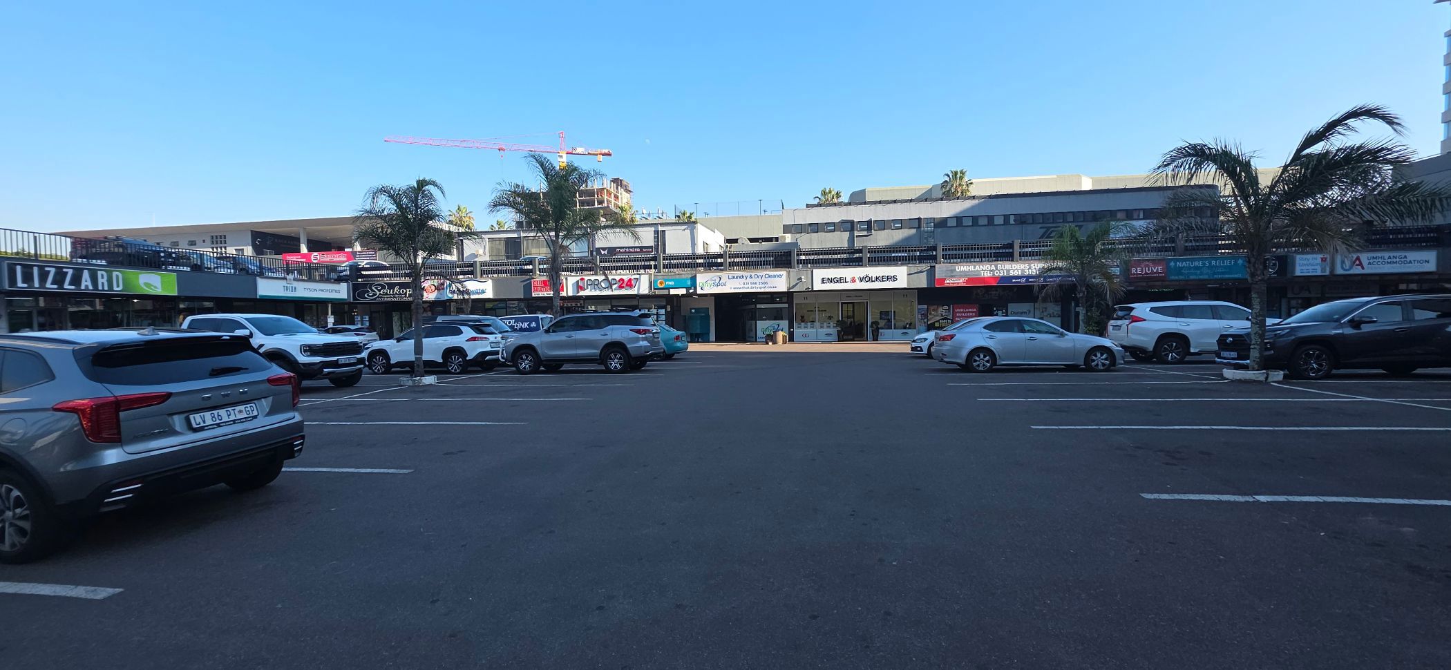 Commercial retail property to rent in uMhlanga Rocks - 1ND1745685