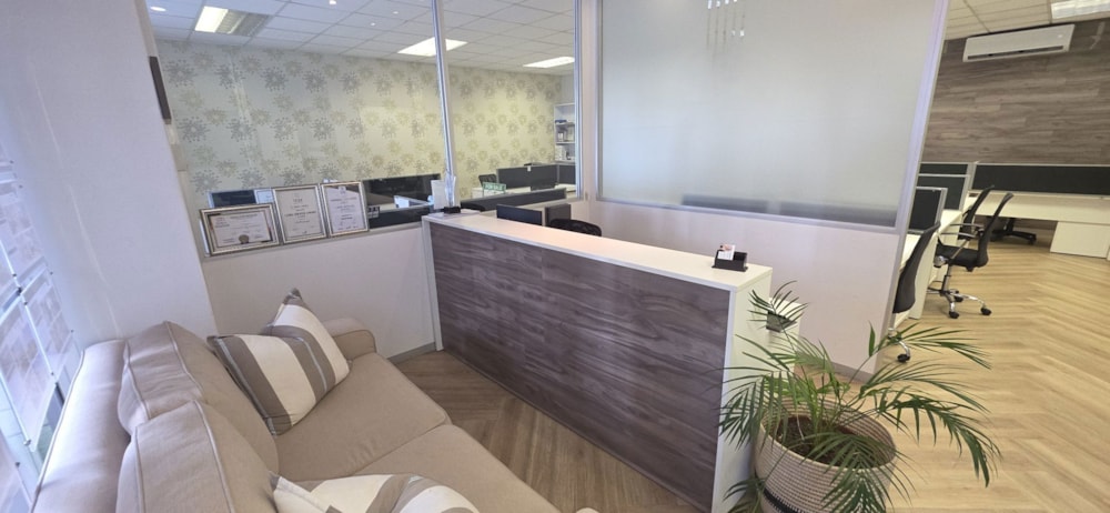 Commercial retail property to rent in uMhlanga Rocks - 1ND1745685