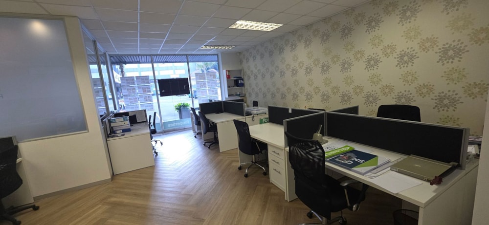 Commercial retail property to rent in uMhlanga Rocks - 1ND1745685 Commercial retail property to rent in uMhlanga Rocks - 1ND1745685