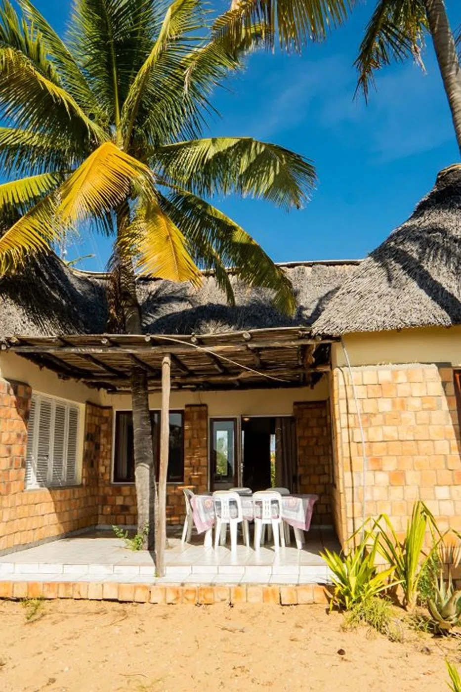 Cottage for sale in Praia da Barra, Mozambique - 3MQ1745698 Cottage for sale in Praia da Barra, Mozambique - 3MQ1745698