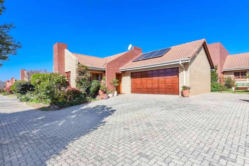 Retirement home for sale in North Riding - FW1745731